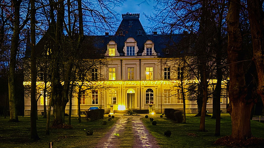 Schloss Lanke im Weihnachtsoutfit